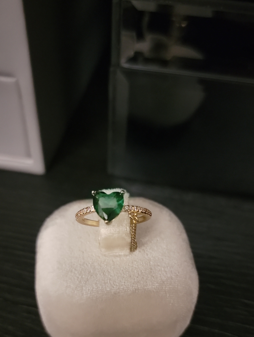 Adjustable Gold Ring with Heart-Shaped Green Gemstone and Pavé Band